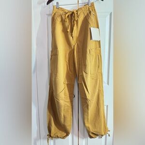MOTHER The Munchie Nerdy Cargo Pants - Size: 25 - WOOD THRUSH - NWT